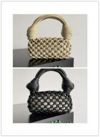 Picture of Bottega Veneta Handbags _SKUfw184061240fw
